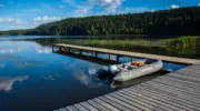 Отдых на озерах Карелии недорого
